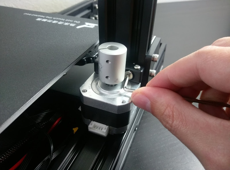Creality Ender-3 Assembly - Z Motor