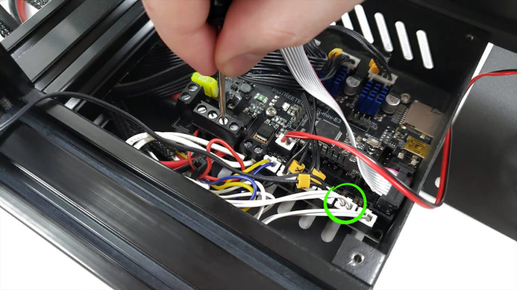 Disconnect the Ender 3 Heated Bed